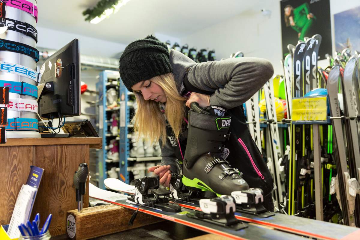 Skiverleih La Thuile - Espace San Bernardo - Only Ski & Snowboard Express (Entrèves) - Foto 0