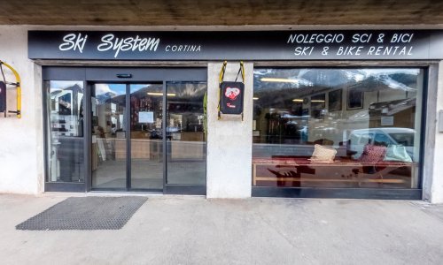 Noleggio sci, ski rental, Skiverleih Ski System Cortina @ Dolomiti Superski