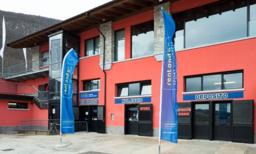 Noleggio sci, ski rental, Skiverleih Rental Monte Pratello @ Altosangro, Roccaraso